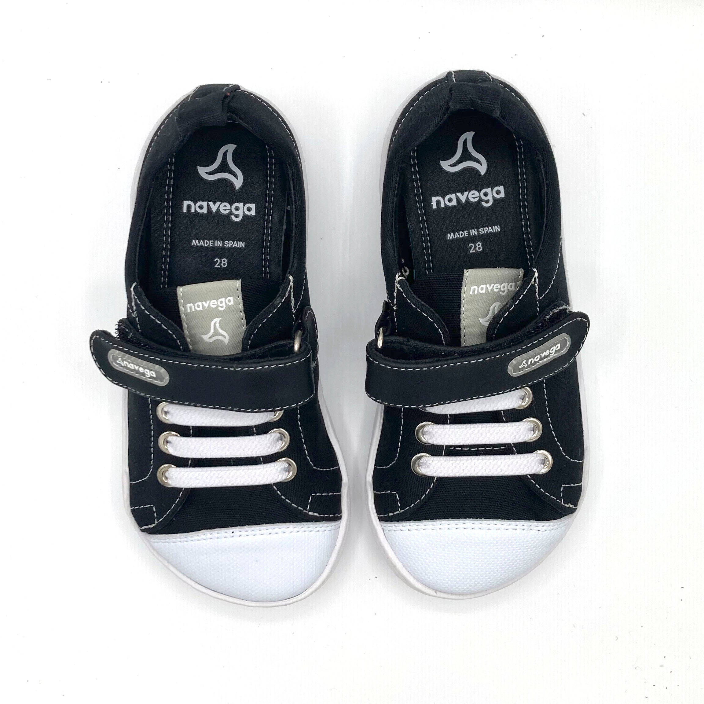 Navega - Textile Barefoot Sneakers - Urban Black