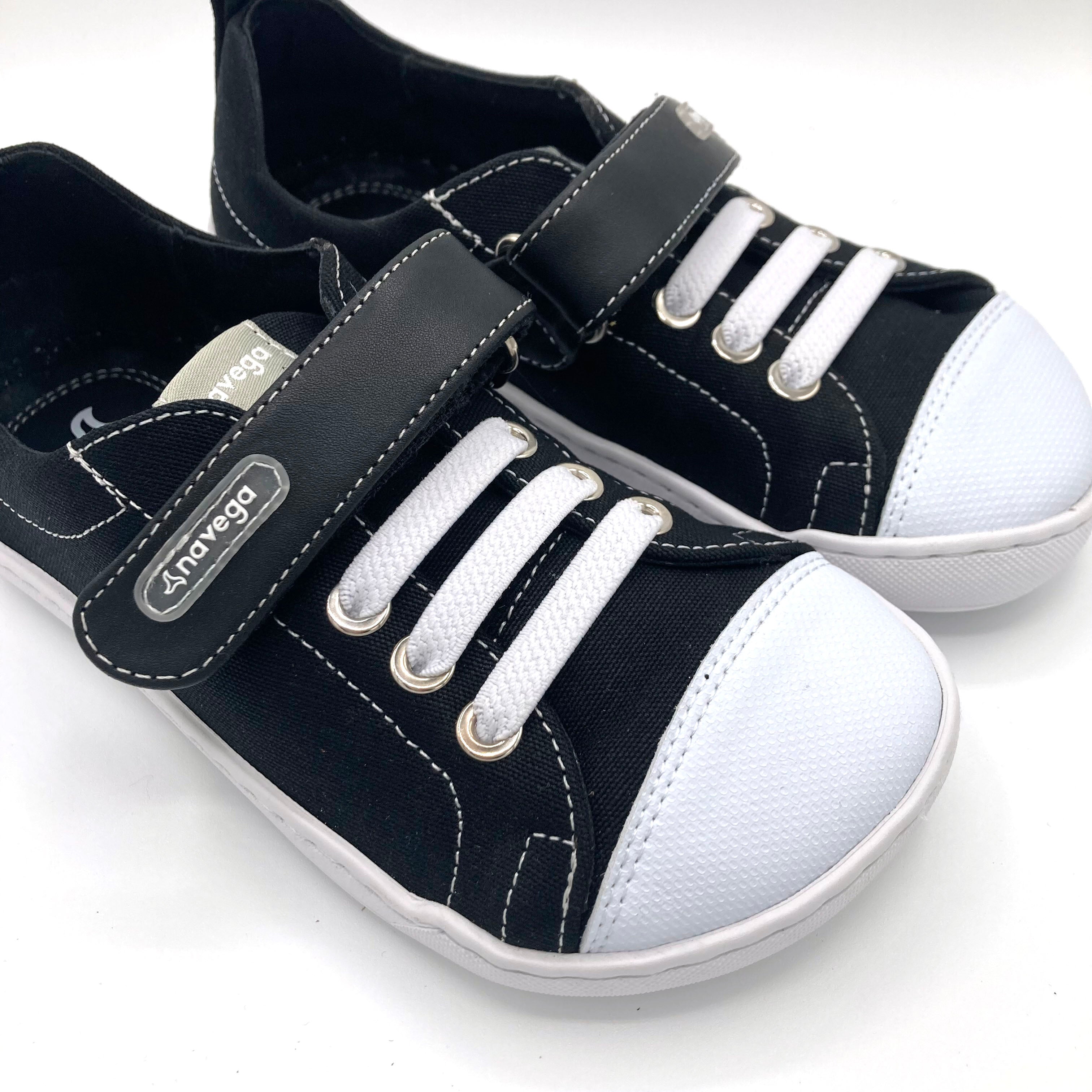 Navega - Textile Barefoot Sneakers - Urban Black