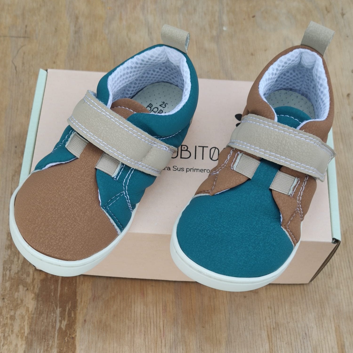 Baby Lobitos - Barefoot Sneaker - Twister