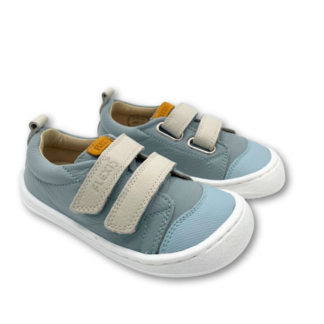Zapatillas Deportivas Barefoot - FlexiNens - Celeste - 9000R
