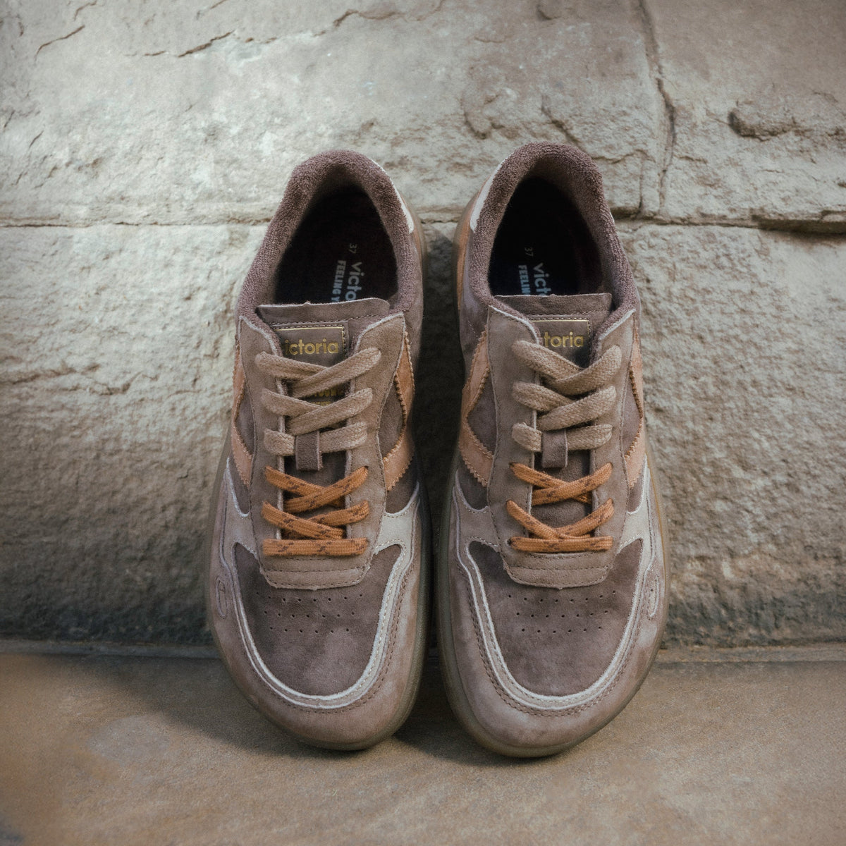 Zapatillas Deportivas Barefoot - Victoria - 1187100 Duna Serraje Marrón