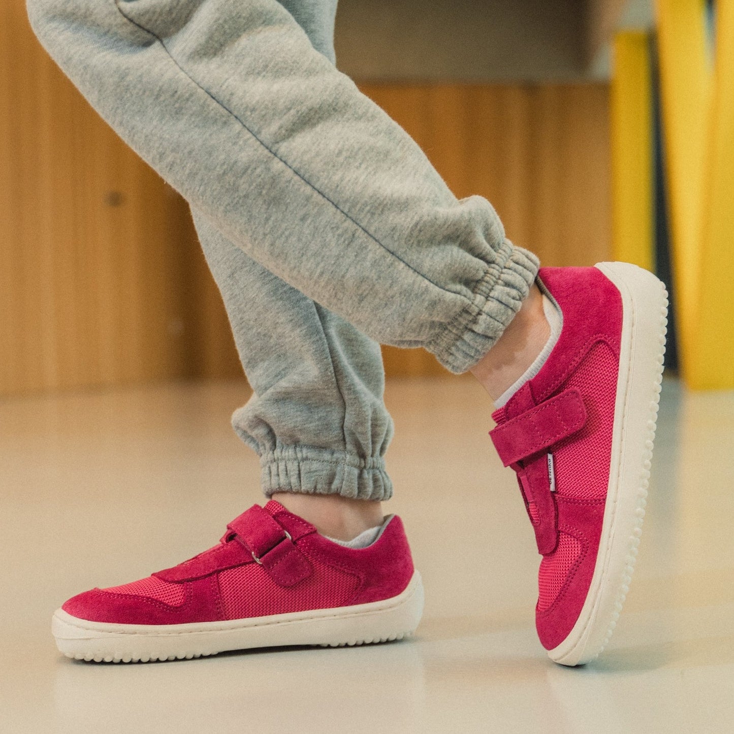Be Lenka - Zapatillas Respetuosas Cuero y Textil - Joy