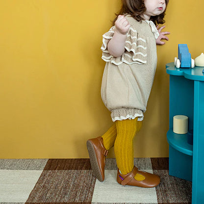 Poco Nido - Mighty Shoes - Pepito Respetuoso - Biscuit