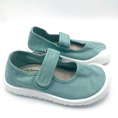 Victoria - Merceditas Barefoot Lona